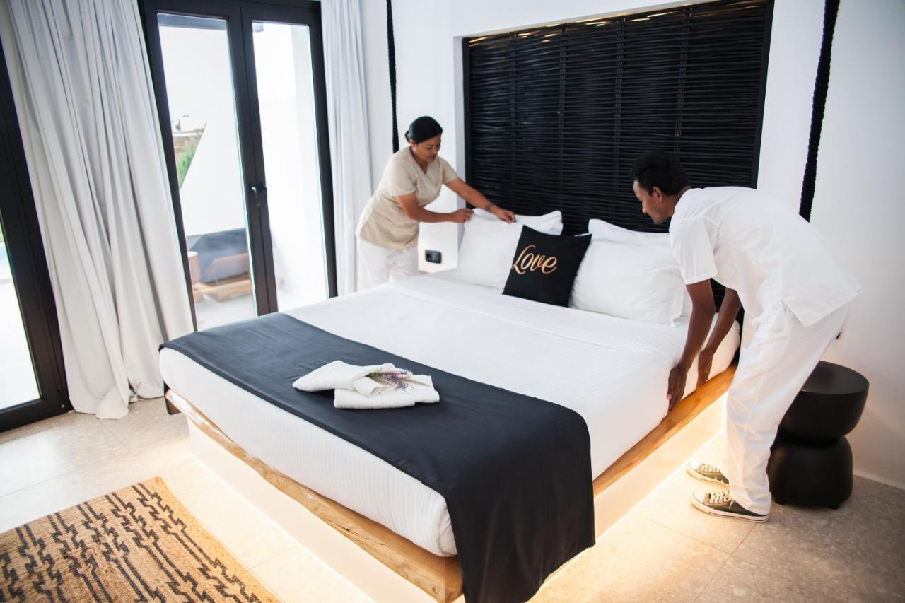 Agrari Bo Suites By Mykonos Rocks Exterior photo